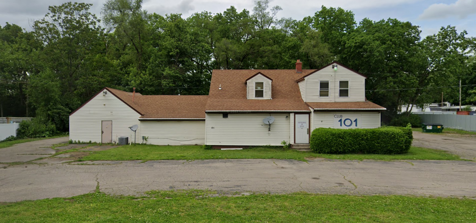 Club 101 exterior